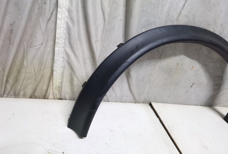 788601KA6A Накладка заднего крыла правого Nissan Juke F15 NISSAN - detaluga.ru