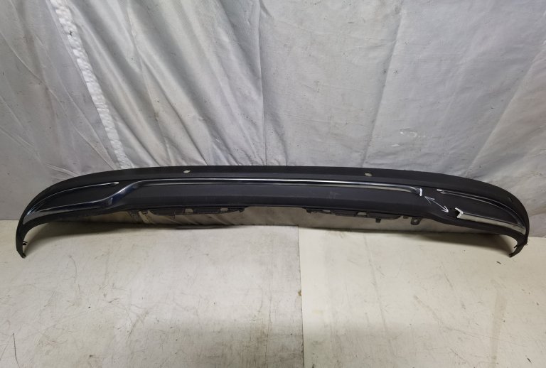 A2058851138 Спойлер заднего бампера MERCEDES BENZ W205 Mercedes-Benz - detaluga.ru