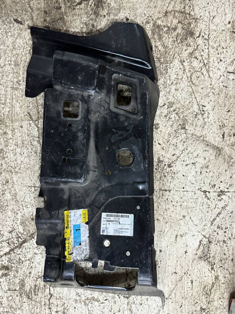 96898752 Панель колесной арки Chevrolet Cruze GENERAL MOTORS - detaluga.ru