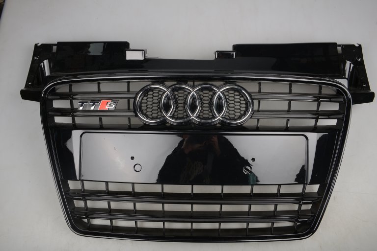 DF8JTTS2 Решетка радиатора Audi TTS 2008-2014 GT Auto Parts - detaluga.ru